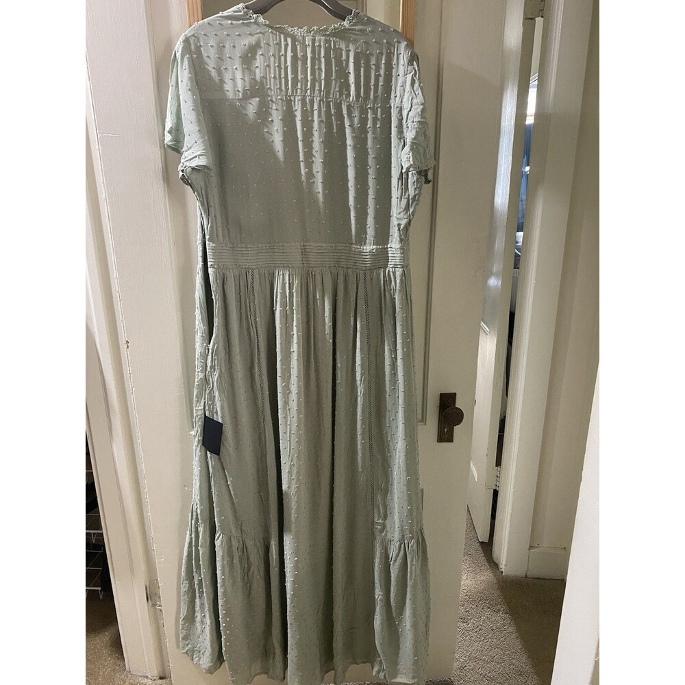 Lulus NWT Completely In Love sage green Swiss dot  maxi dress. SIZE XL - Picture 5 of 11